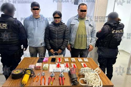 Atrapan en Acambay a ladrones de tienda de autoservicio en Toluca
